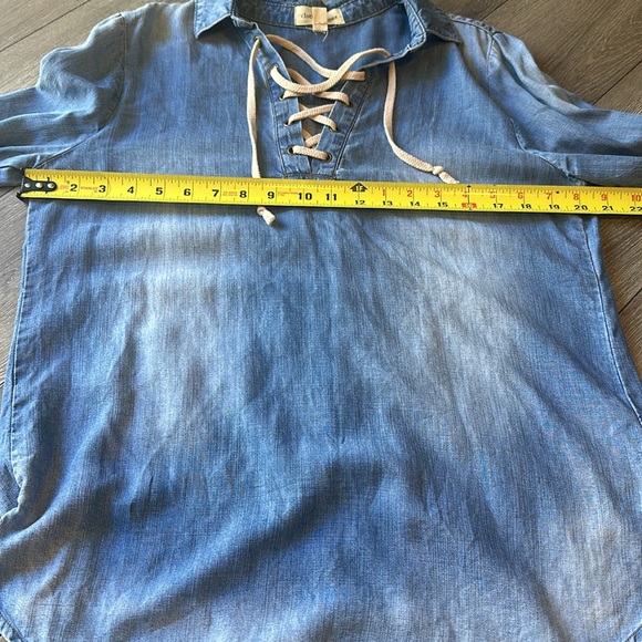 Anthropologie Cloth & Stone Chambray Top. - Picture 7 of 11